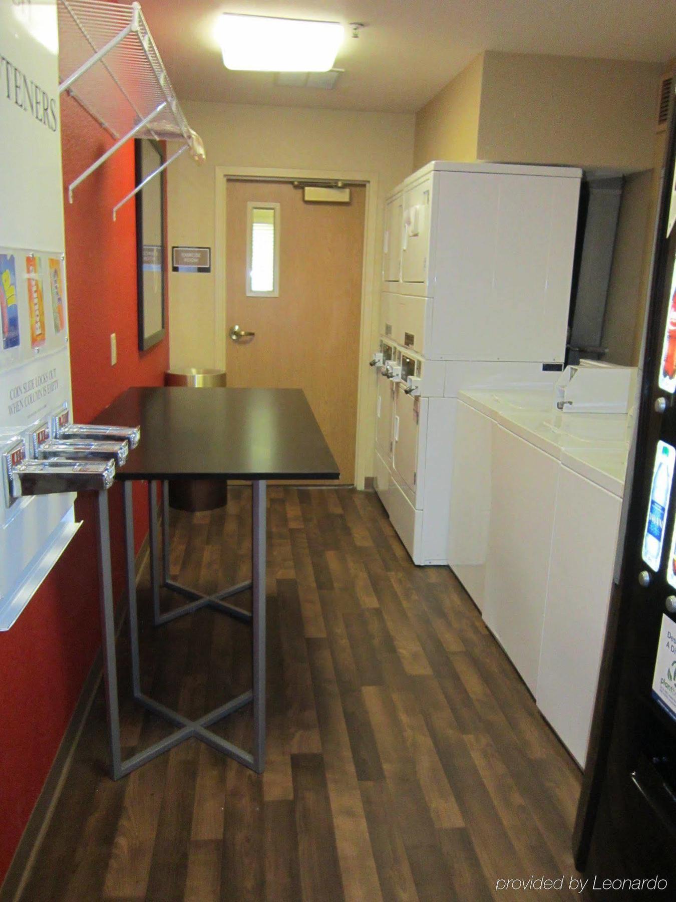 Extended Stay America Suites - Pleasanton - Chabot Dr Zewnętrze zdjęcie